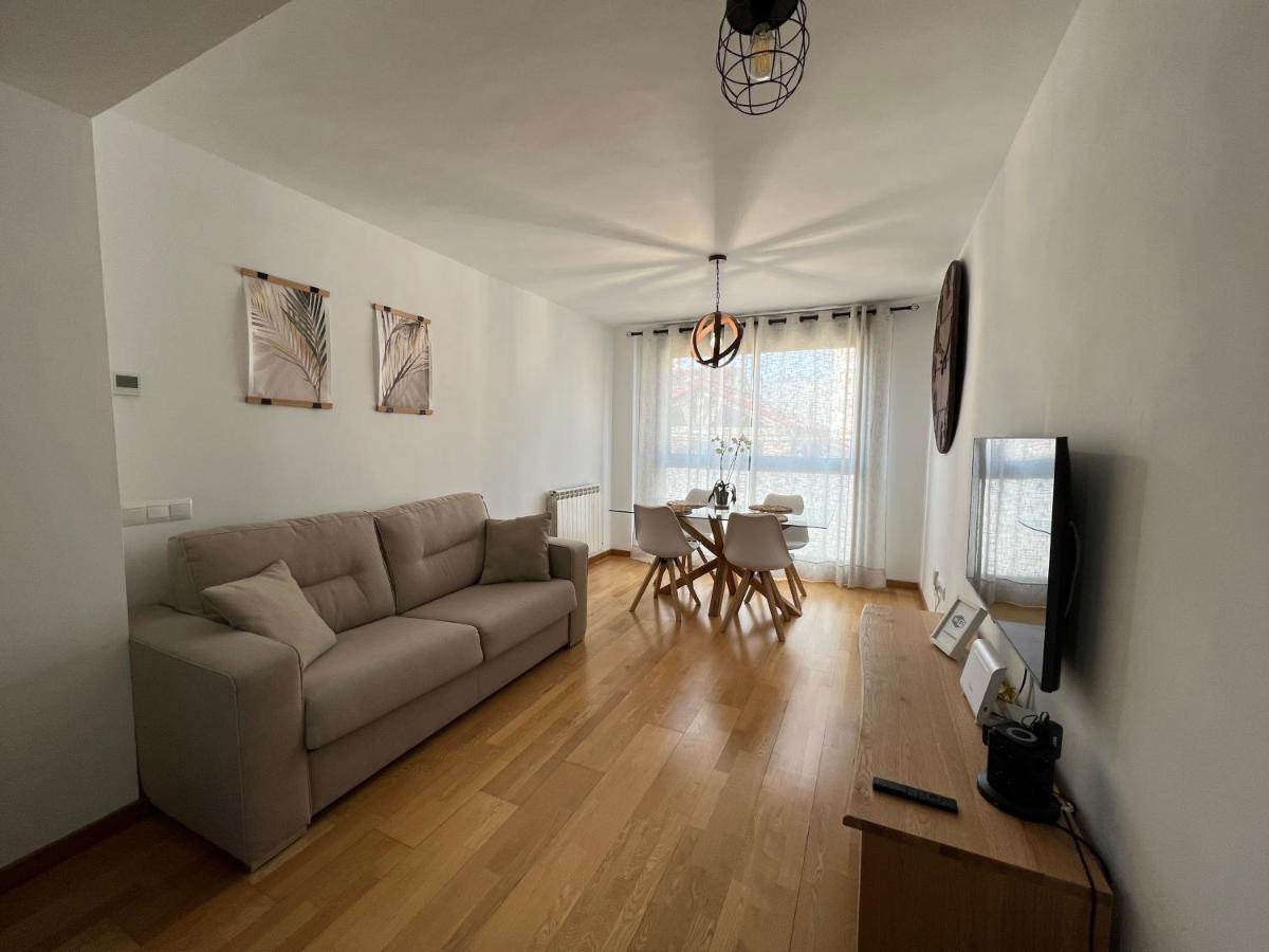 El Llano Zaragoza Apartment Екстериор снимка